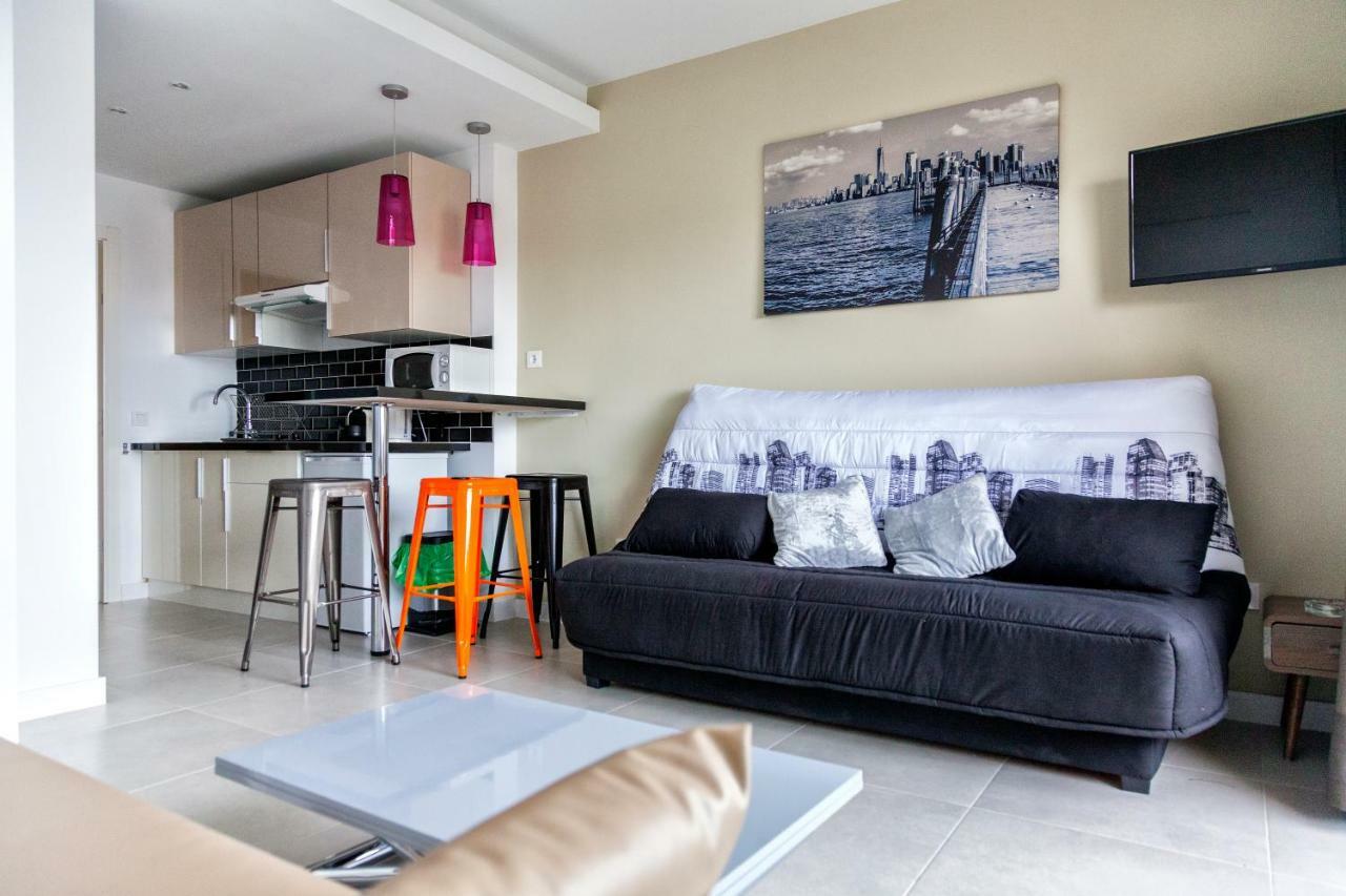 Estudio En Benalbeach Apartment เบนัลมาเดนา ภายนอก รูปภาพ