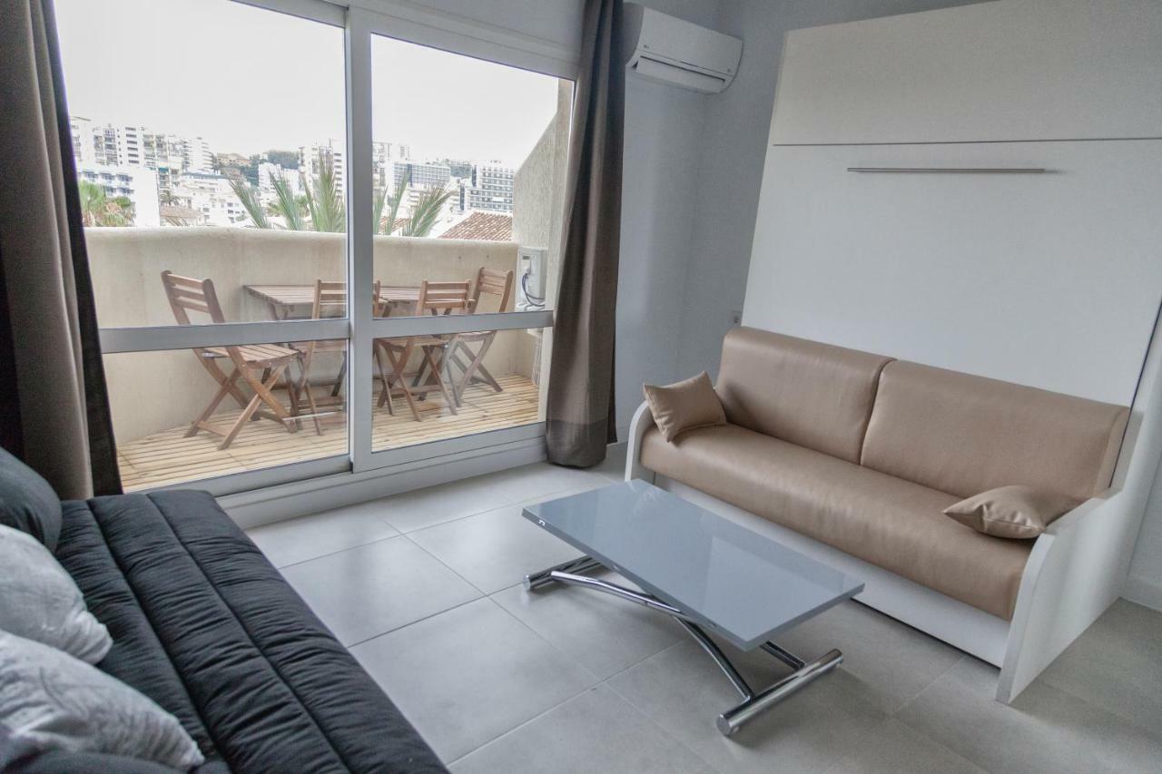 Estudio En Benalbeach Apartment เบนัลมาเดนา ภายนอก รูปภาพ