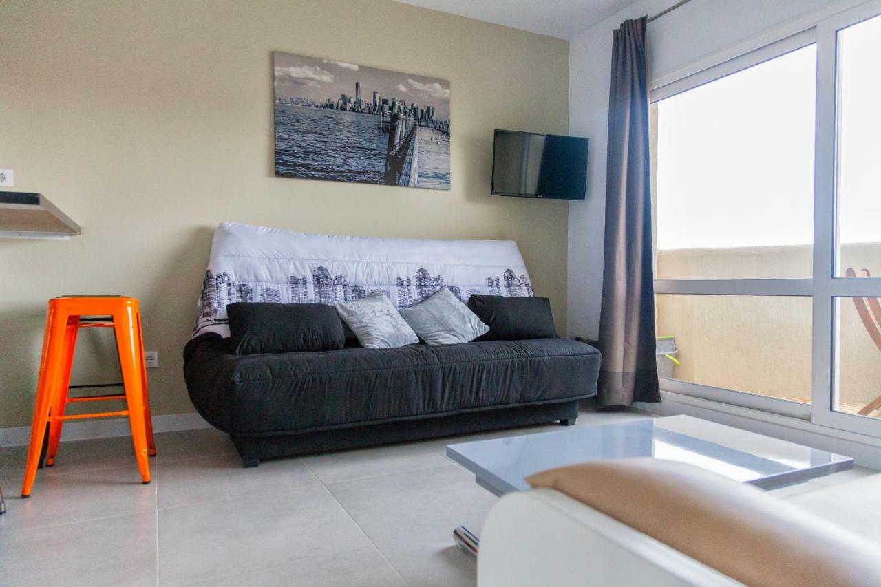Estudio En Benalbeach Apartment เบนัลมาเดนา ภายนอก รูปภาพ